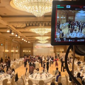 株式会社VPKがダンスパーティを撮影する様子です