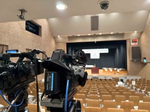 仙台市戦災復興記念館でのコンテストを、１人２カメ体制でライブ配信・撮影・アーカイブ化しました。式典やイベント撮影もワンストップで対応します。